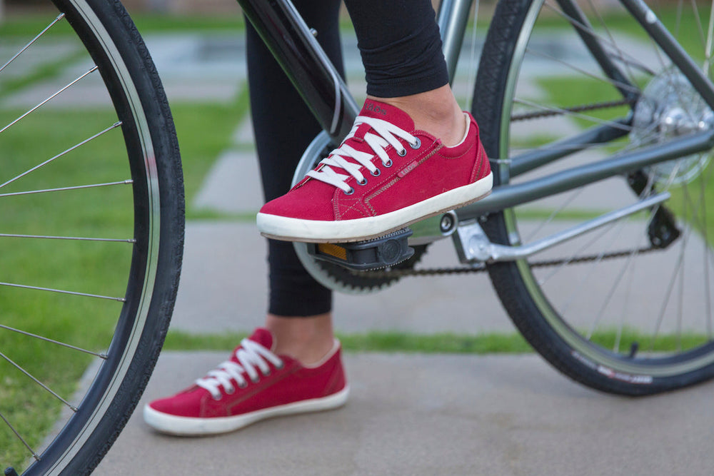 What is Athleisure and How Can You Wear It?